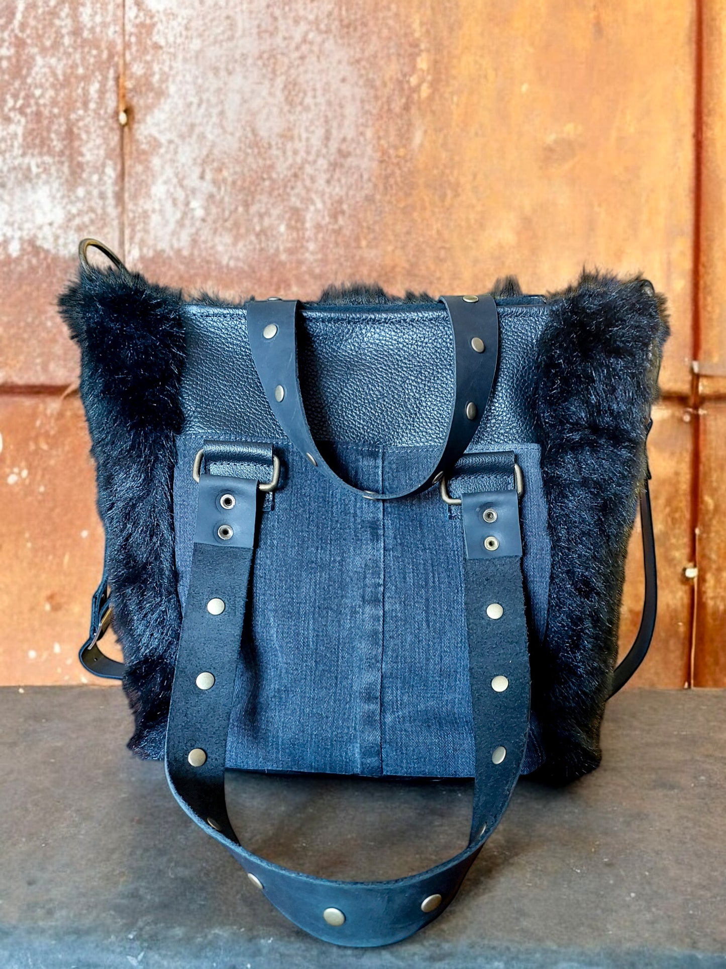 Maxi Vikinga Black