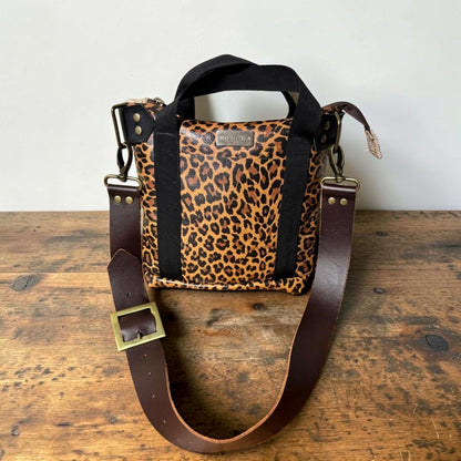 Pocket Tote Print
