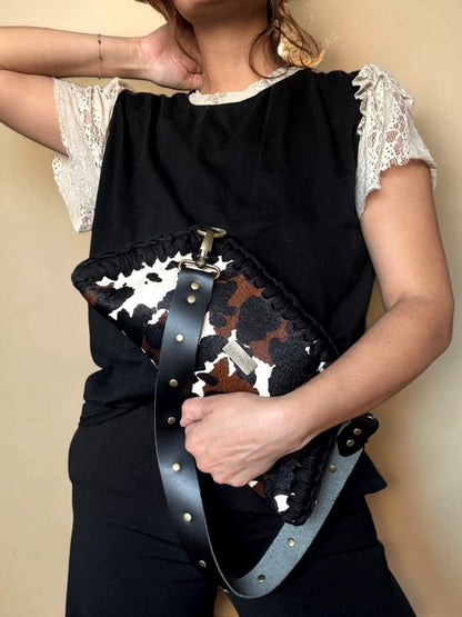 Clutch Isa Cuero Cow