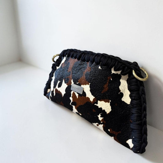 Clutch Isa Cuero Cow
